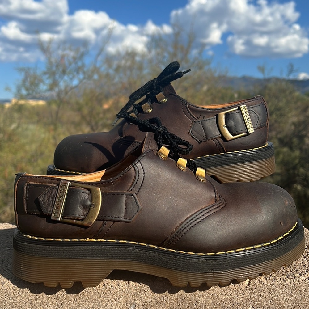 🏴 Vintage Dr. Martens MIE Steel Toe Chunky Platform Oxfords UK 4